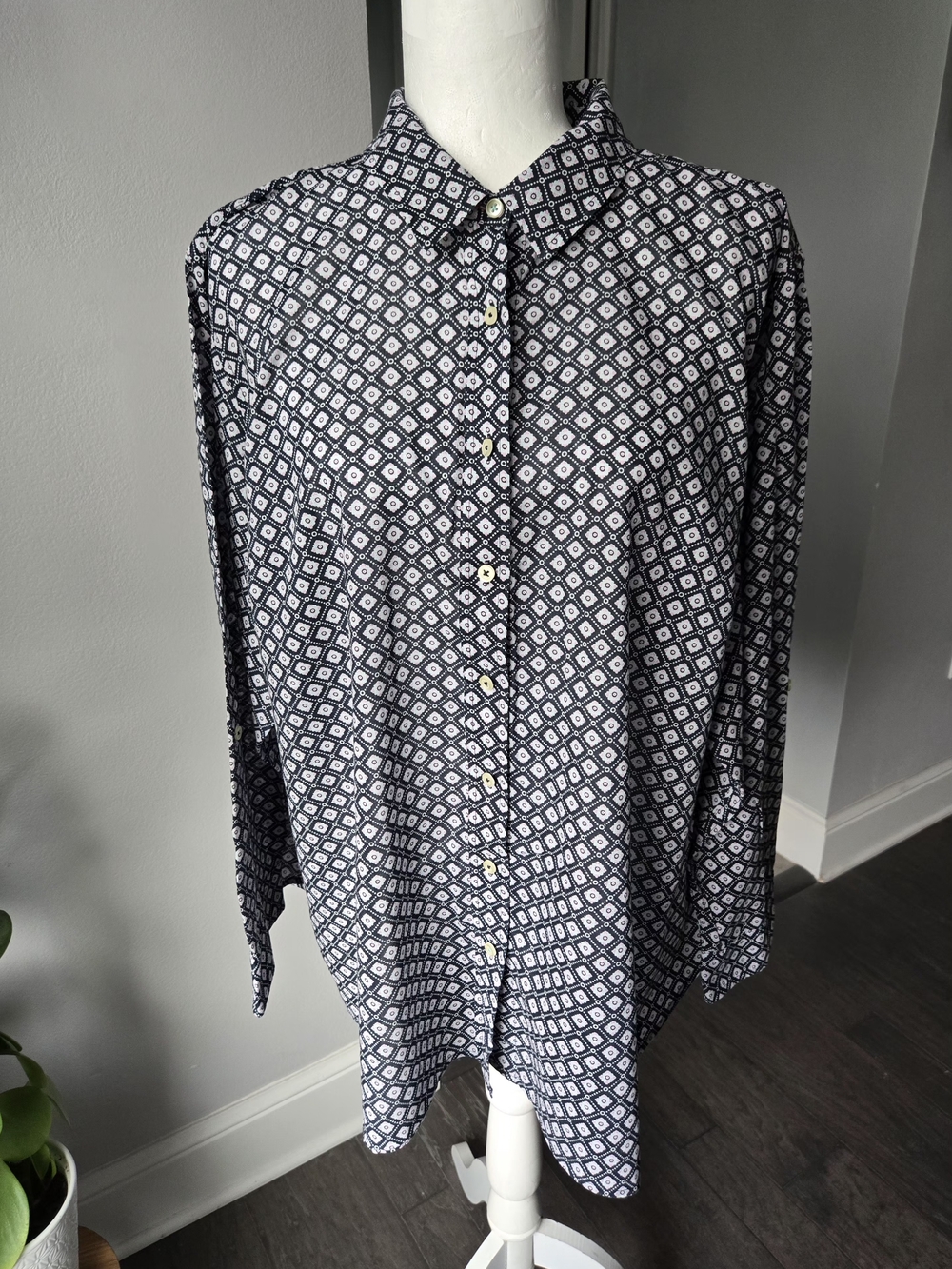 Talbots 100% Cotton Geometric Foulard Button Down Shirt Embroidered Dragonfly 3X